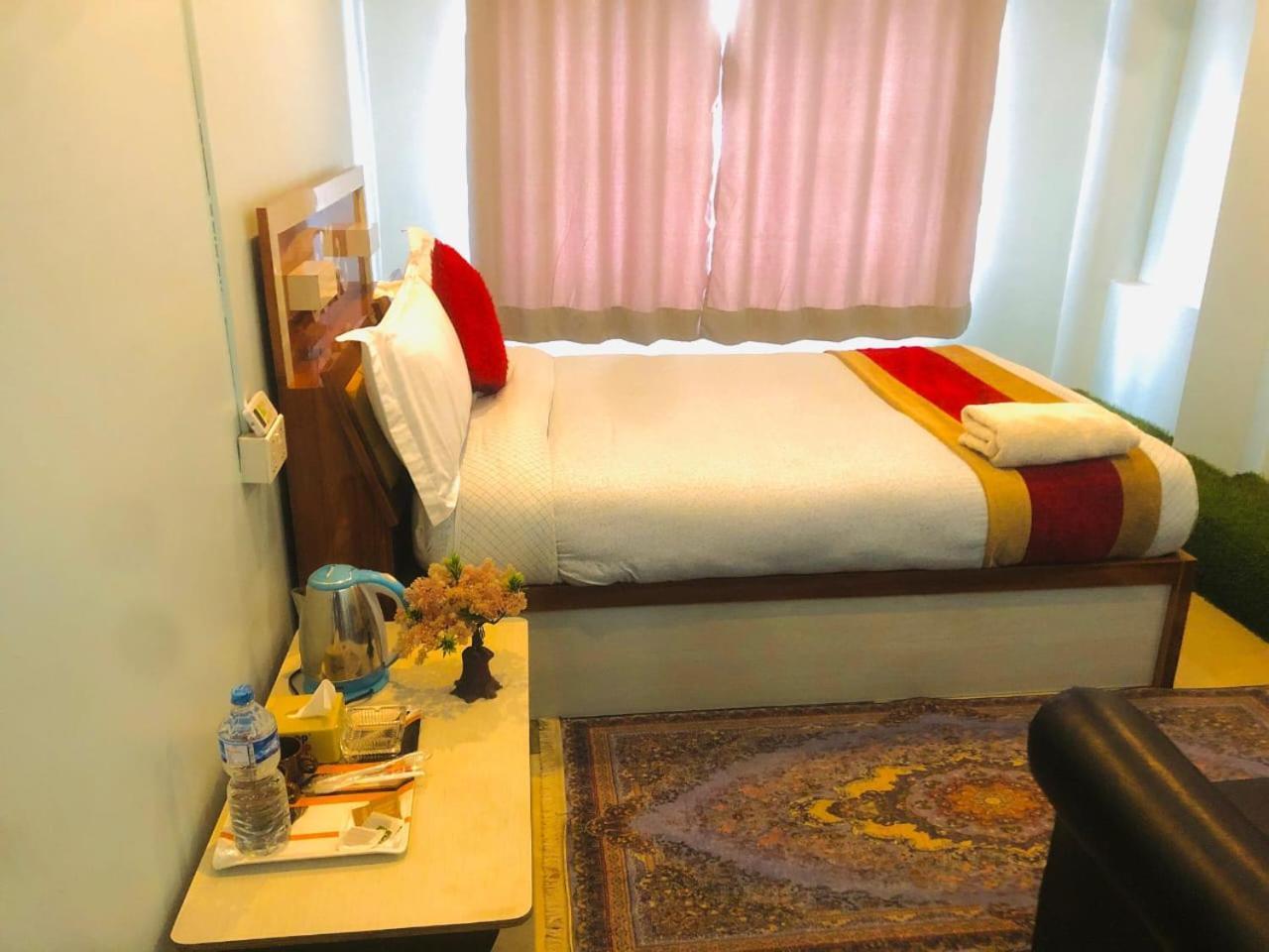 Hotel Delta Inn Katmandu Dış mekan fotoğraf